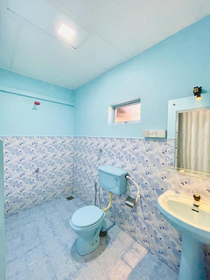 Nethusali Guest House Hikkaduwa Esterno foto
